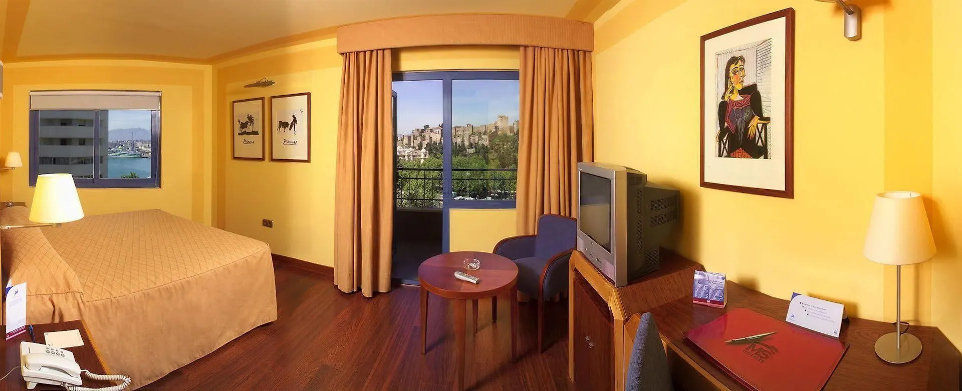 Hotel Ms Maestranza Малага